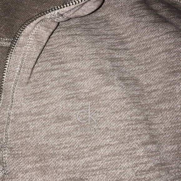 Men’s large Calvin Klein 1/4 zip sweater - Picture 3 of 3
